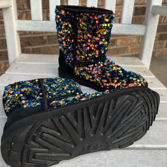 Ugg classic sequin boots. Mini stellar multi color. - Picture 4 of 8
